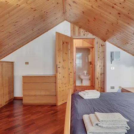 Family Chalet Ski And Trekking *